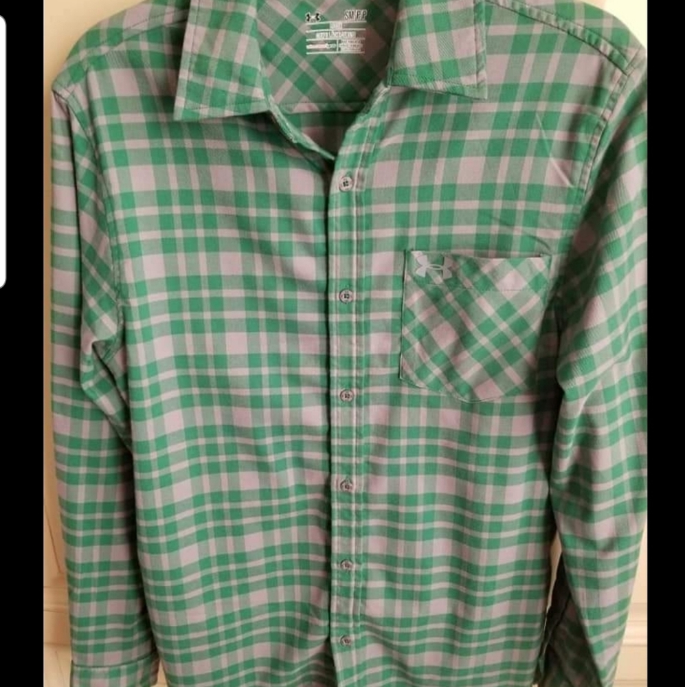 Under Armour Mens Small Buttondown Shirt (Easter)
